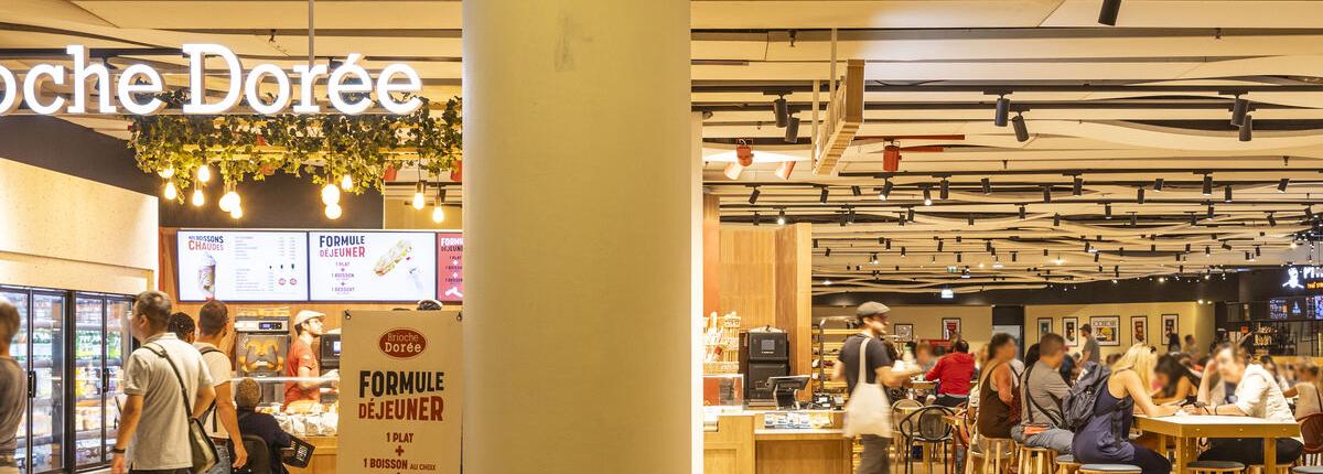 Food Court Rivoli : Votre Escale Gourmande Proche du Louvre