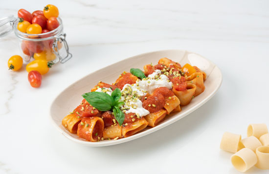 Recette de pâtes italiennes maison tomates burrata